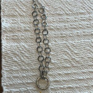 Elegant Silver Necklace with Crystal Accents